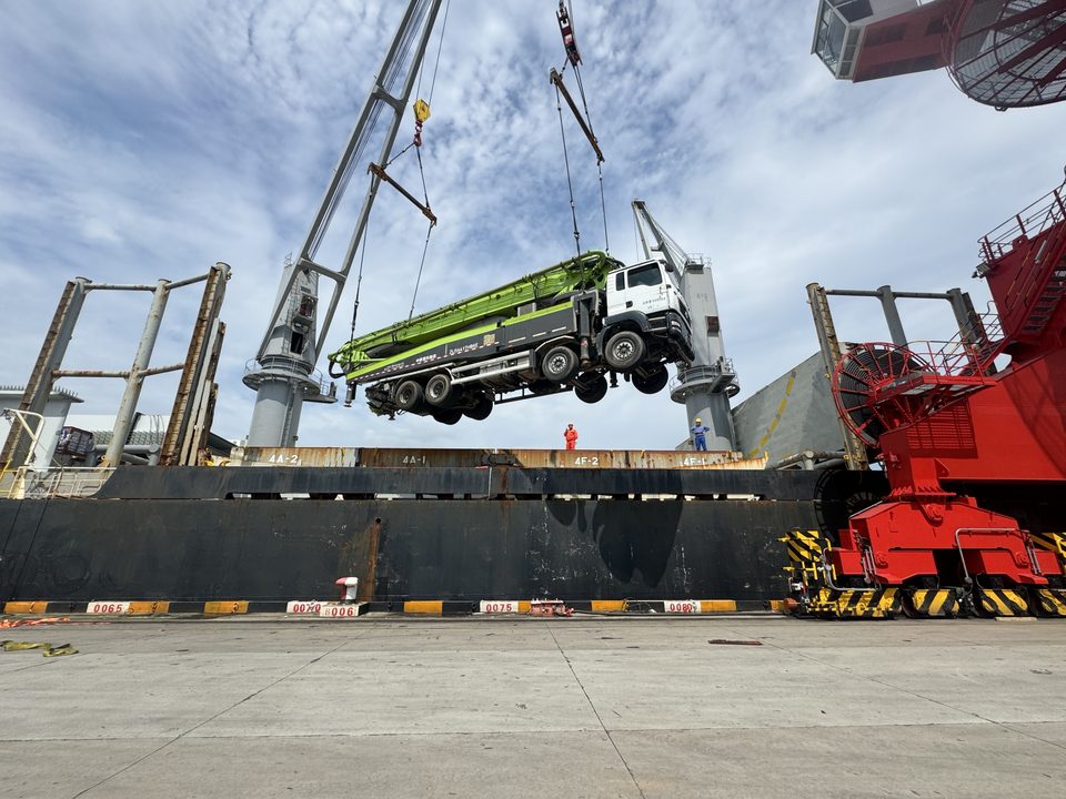 Zoomlion 59 m · Sitrak · آمادهٔ ارسال