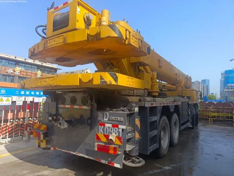Grúa sobre camión XCMG 80 t 2022