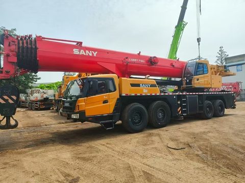 رافعة شاحنة SANY 90 طن · موديل 2020