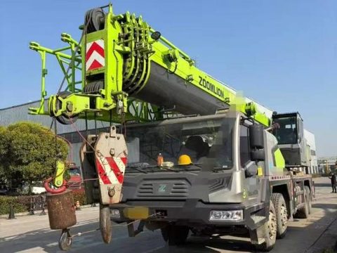 جرثقیل Zoomlion ۳۵ تن · مدل ۲۰۲۲ (۱۴۰۱)