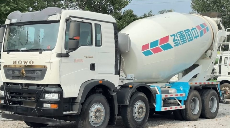 خلاطة Sinotruk HOWO 12 م³ · موديل 2020