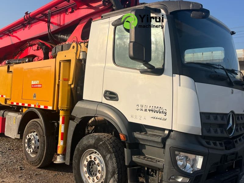 مضخة SANY 56 م · موديل 2020 · شاسيه Mercedes-Benz, Arocs 4143 8X4