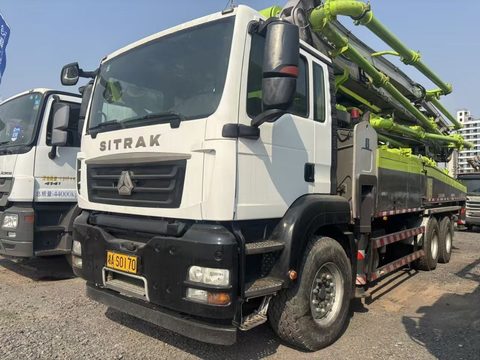 Bomba de concreto Zoomlion 49 m 2020 · Sitrak