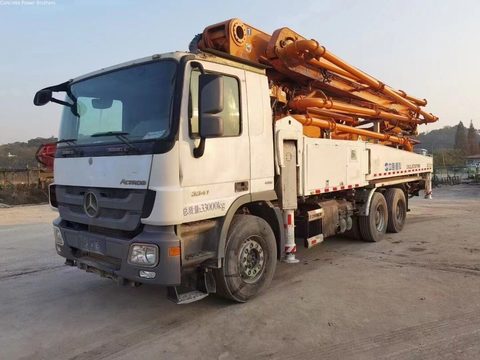 Bomba de concreto SANY 47 m 2015 ·