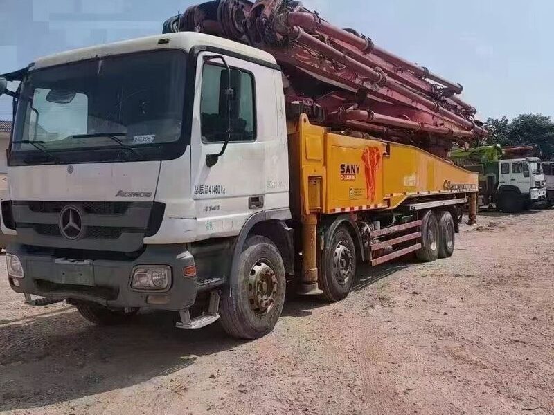 مضخة SANY 56 م · موديل 2012 · شاسيه