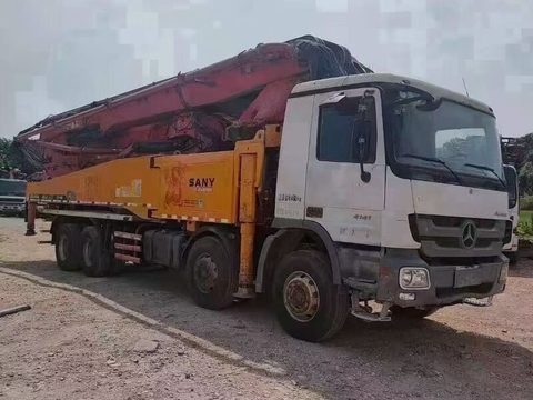 پمپ SANY ۵۶ متر · مدل ۲۰۱۲ (۱۳۹۱) · شاسی