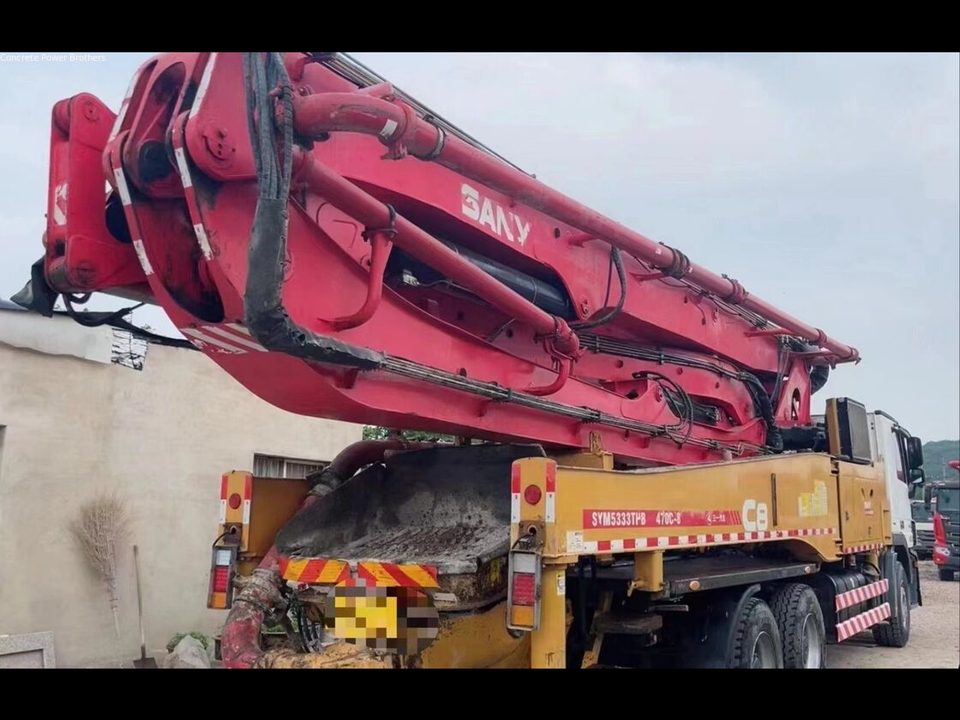 مضخة — 47 م · موديل 2019 · شاسيه Mercedes-Mercedes-Benz